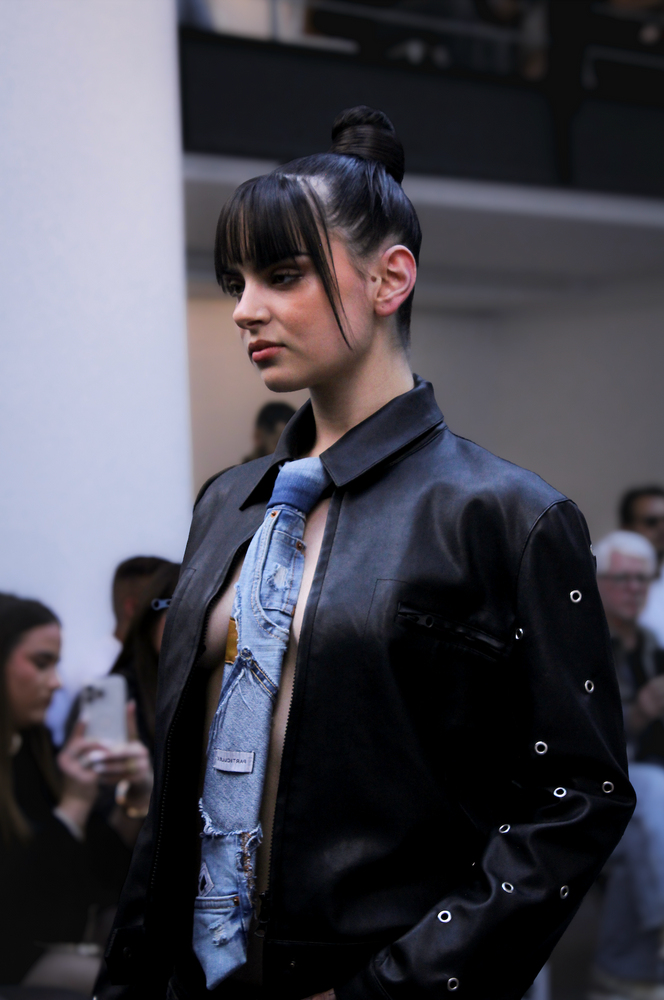 
                  
                    VEST FIRST STRIKE EDITION
                  
                