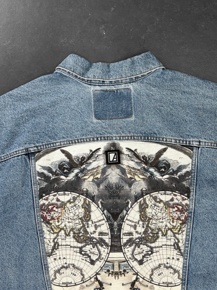 
                  
                    JACKET DENIM - WORLD MAP 2*
                  
                