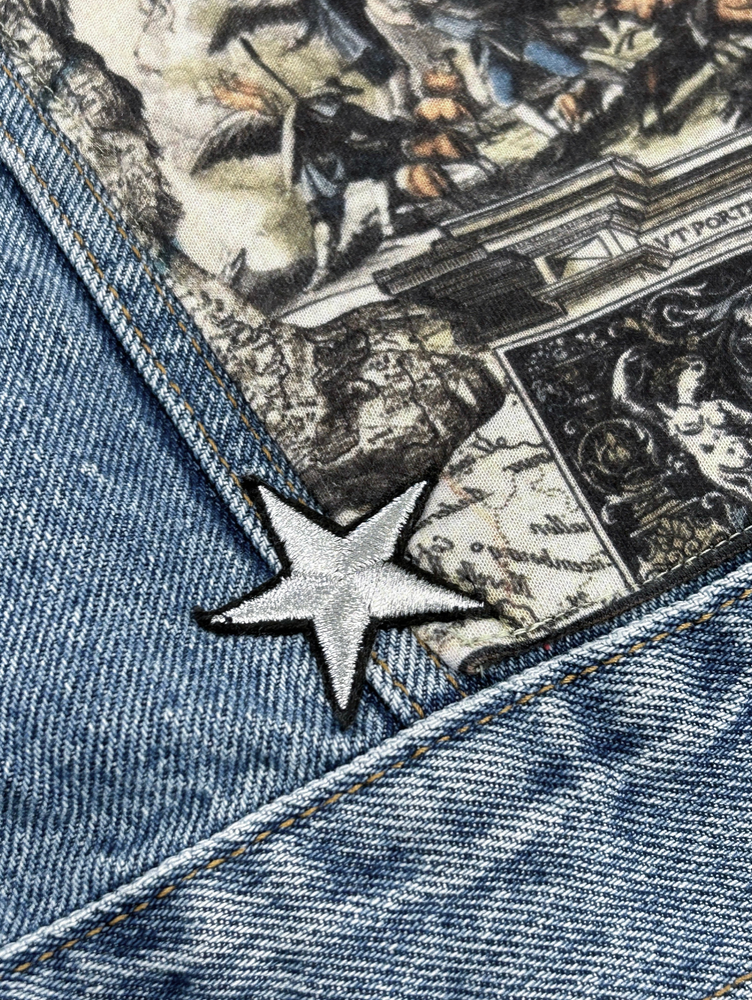 
                  
                    JACKET DENIM - WORLD MAP 2*
                  
                