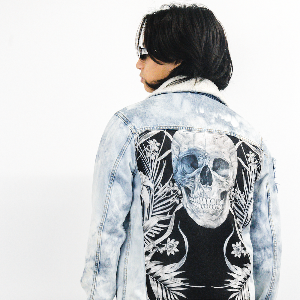 
                  
                    JACKET DENIM SKULL T&D
                  
                