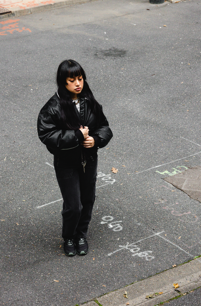 
                  
                    PUFFER CROP TOP VENUM
                  
                