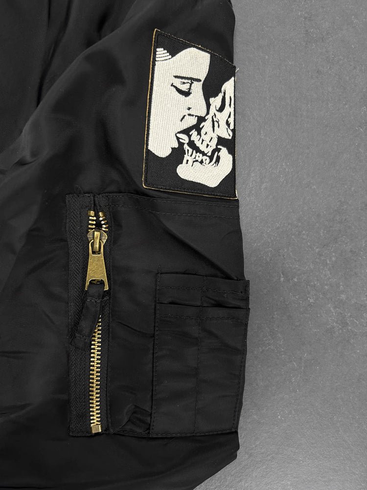 
                  
                    JACKET JAPANESE KOI LOVE
                  
                