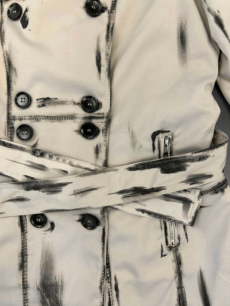 
                  
                    TRENCH CARTOON SHADOW
                  
                