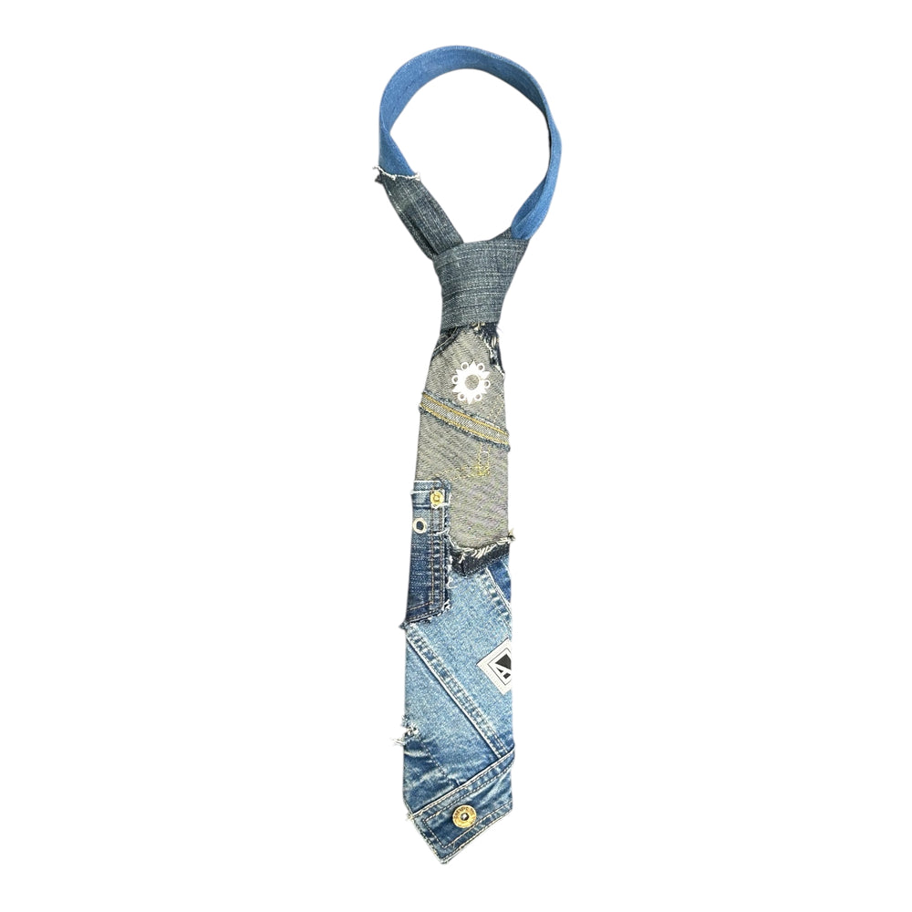 
                  
                    TIE FUSION RIPPED DENIM
                  
                