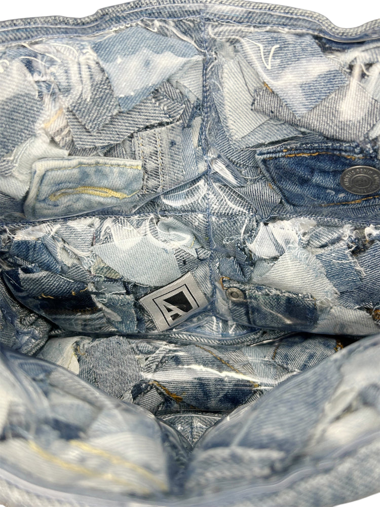 
                  
                    BAG TRASH DENIM
                  
                
